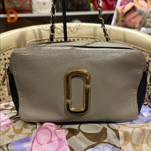 Marc Jacobs Beige Leather Snapshot Crossbody with Gold Hardware